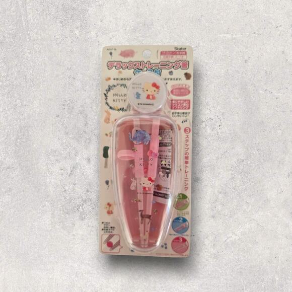 Hello Kitty Deluxe Training Chopsticks with Case - Picture 1 of 2